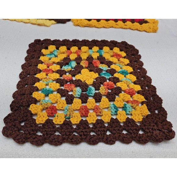 Vintage Kitsch Handmade Crochet Hot Pad Potholder Granny Cottage Core  4 Pieces - Picture 12 of 16